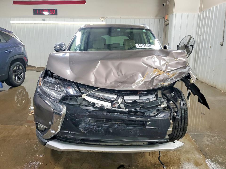 2016 Mitsubishi Outlander gt