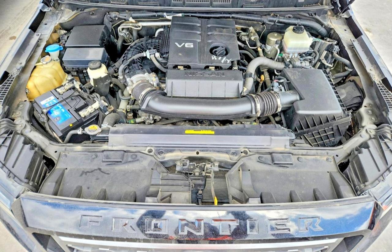 2022 Nissan Frontier SV