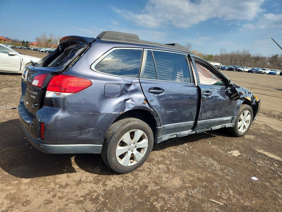 2010 Subaru Outback 2.5i Premium