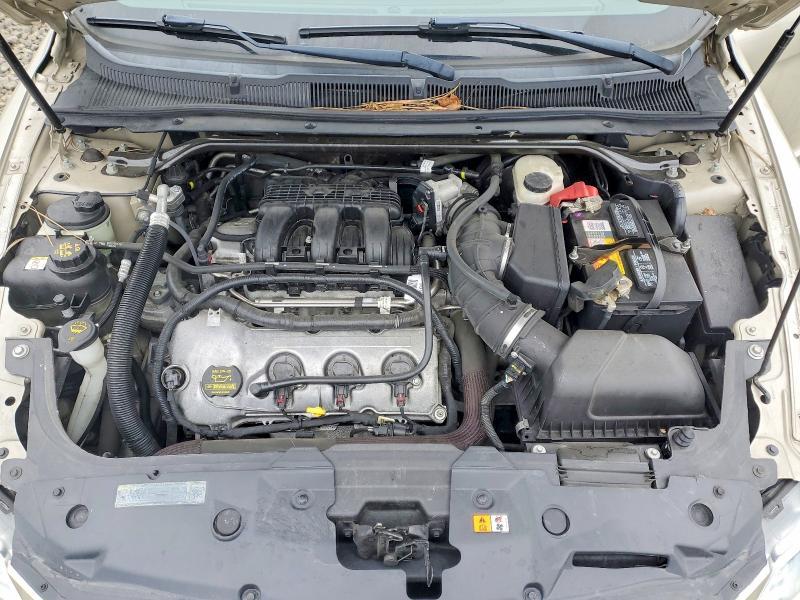 2010 Ford Taurus sel