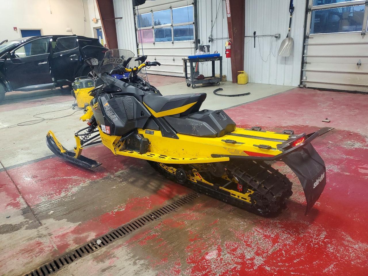 2025 Skidoo MX Z X-RS E-TEC 850R