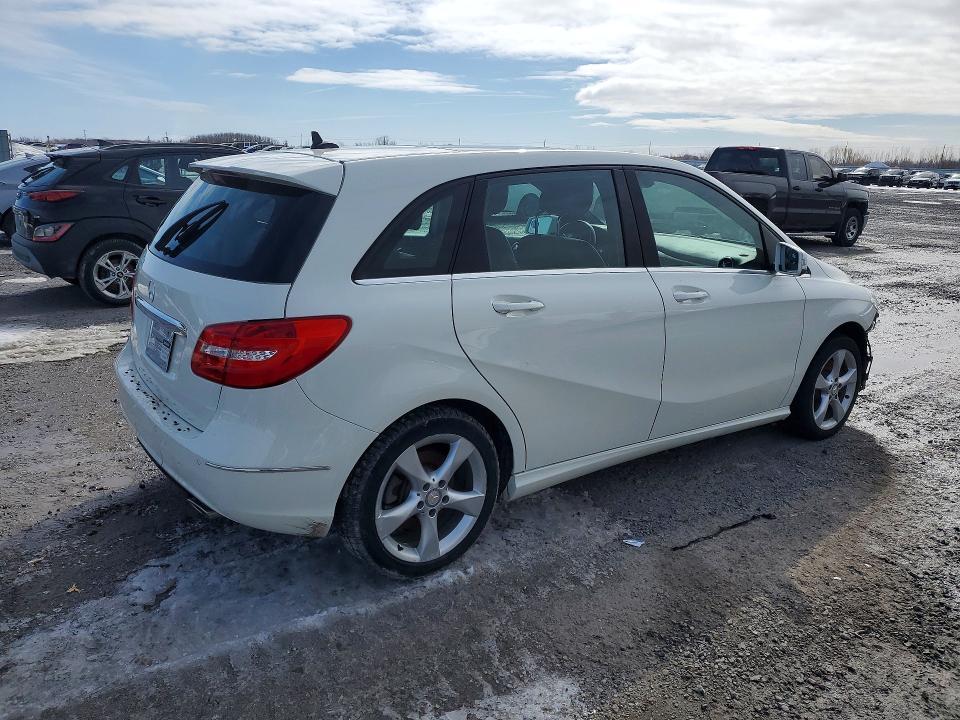 2014 Mercedes-Benz B250