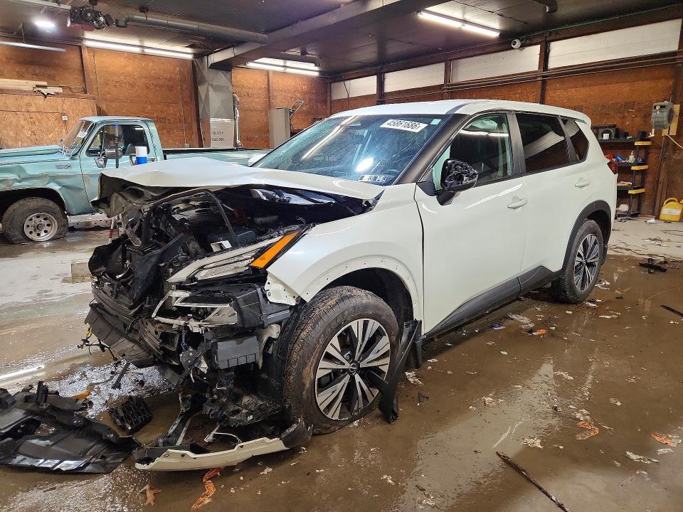 2022 Nissan Rogue sv