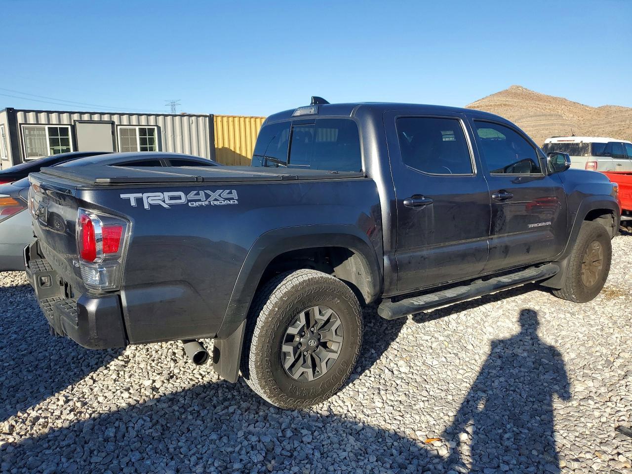 2022 Toyota Tacoma TRD OFF-Road