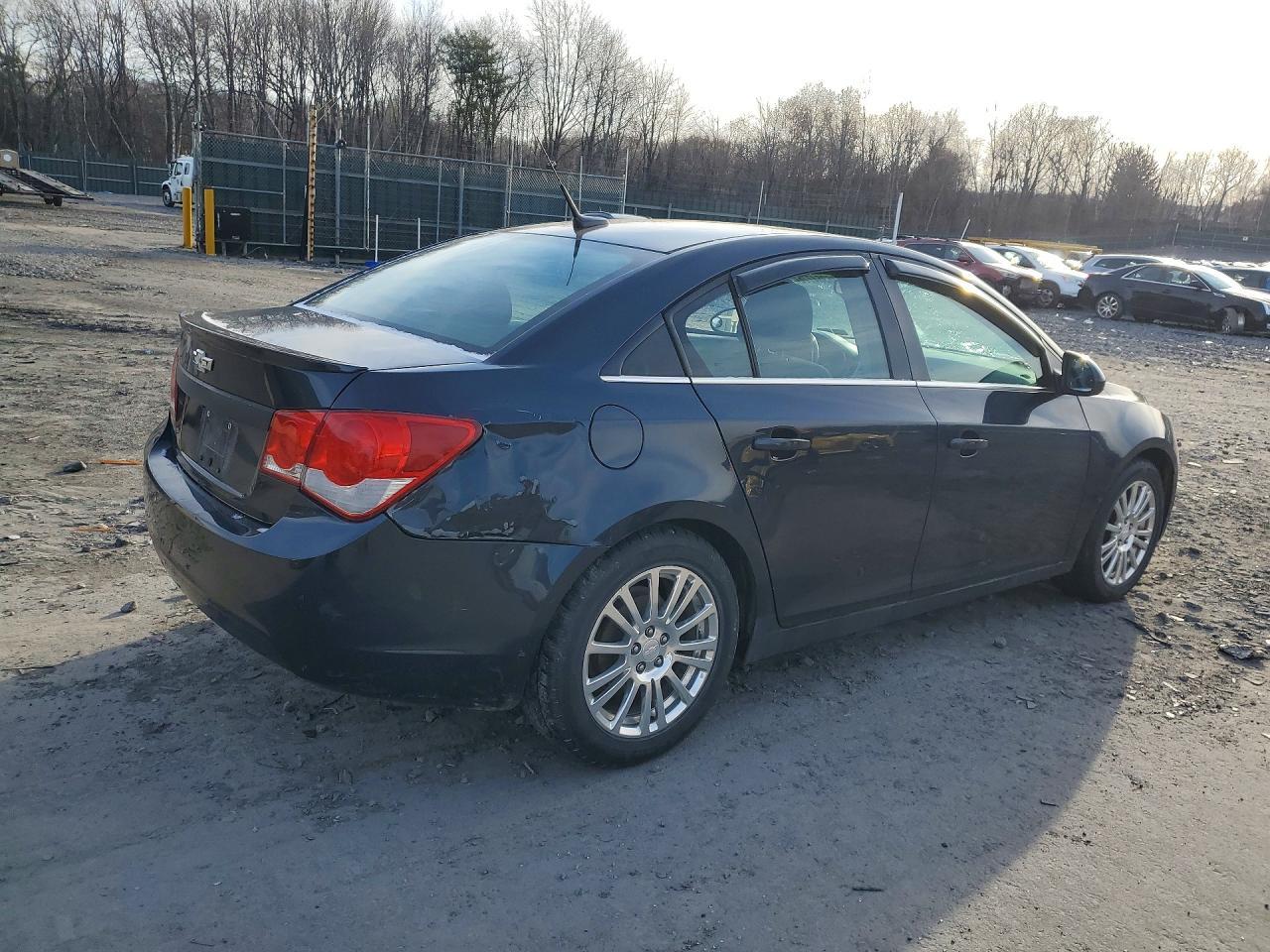2013 Chev Cruze ls