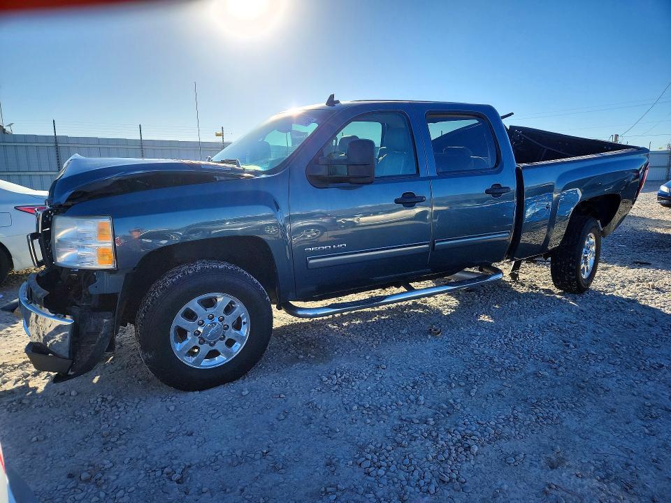 2011 Chevrolet Silverado K3500 LT