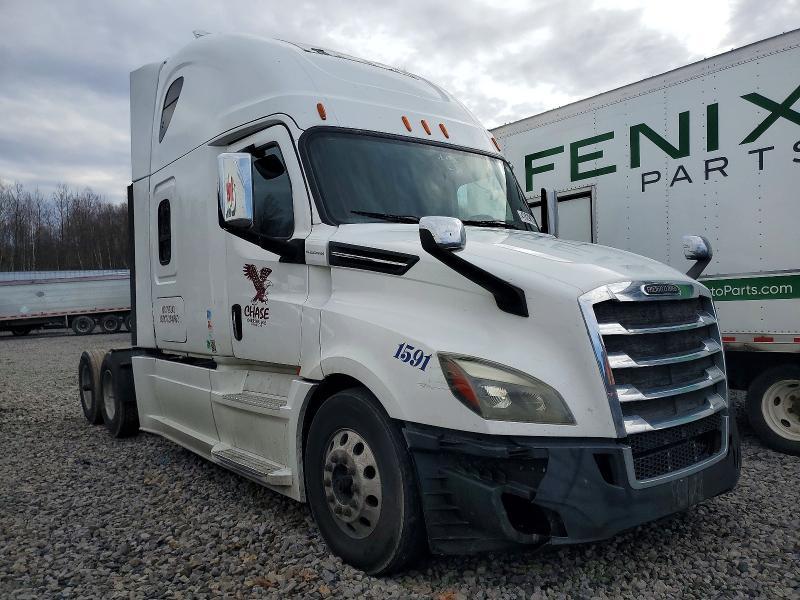 2019 Freigliner 2019 Freightliner Cascadia 126 Semi Truck