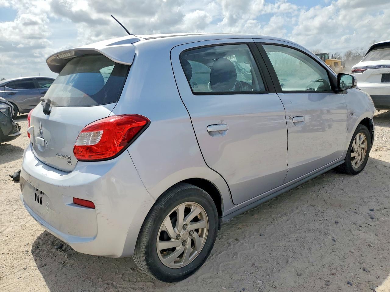 2017 Mitsubishi Mirage se