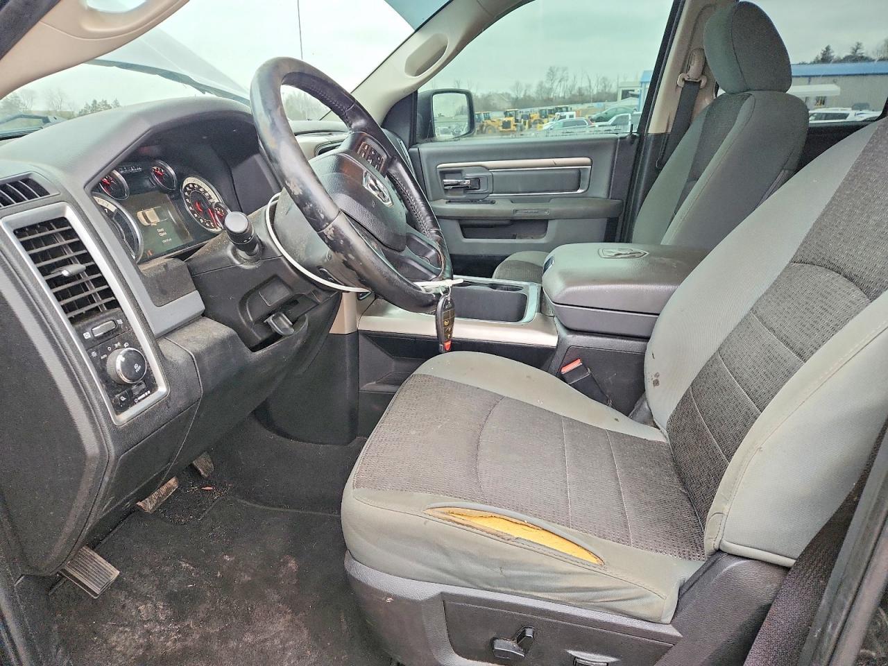2017 Dodge RAM 1500 SLT