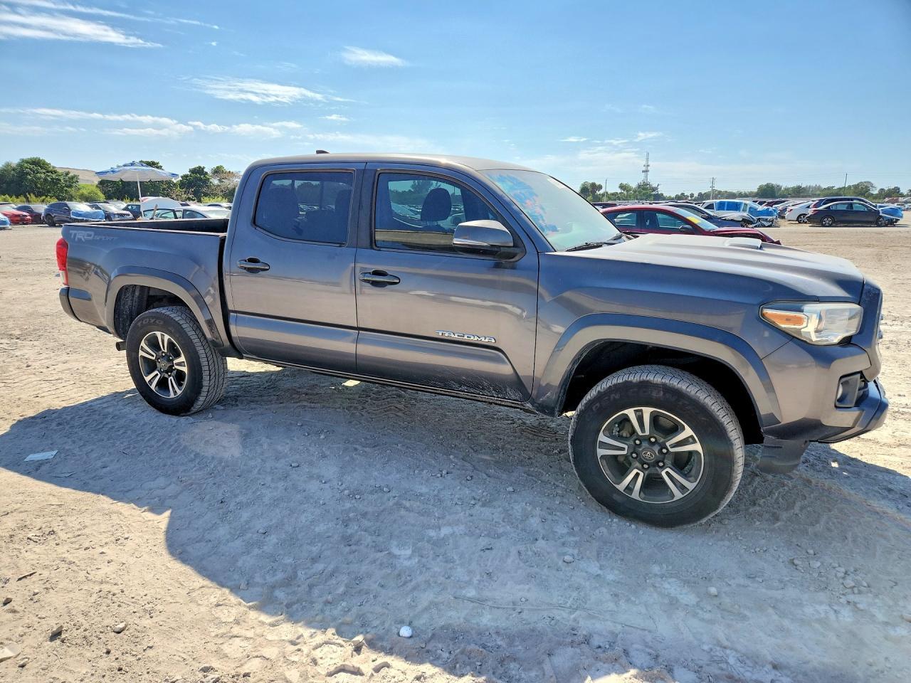 2017 Toyota Tacoma TRD Sport