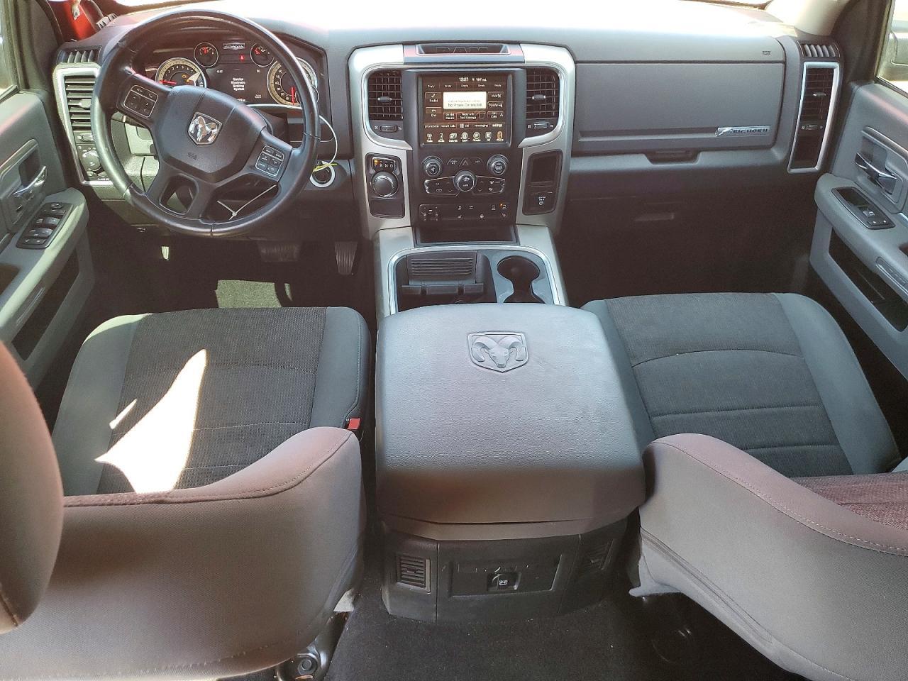 2017 Dodge RAM 1500 SLT