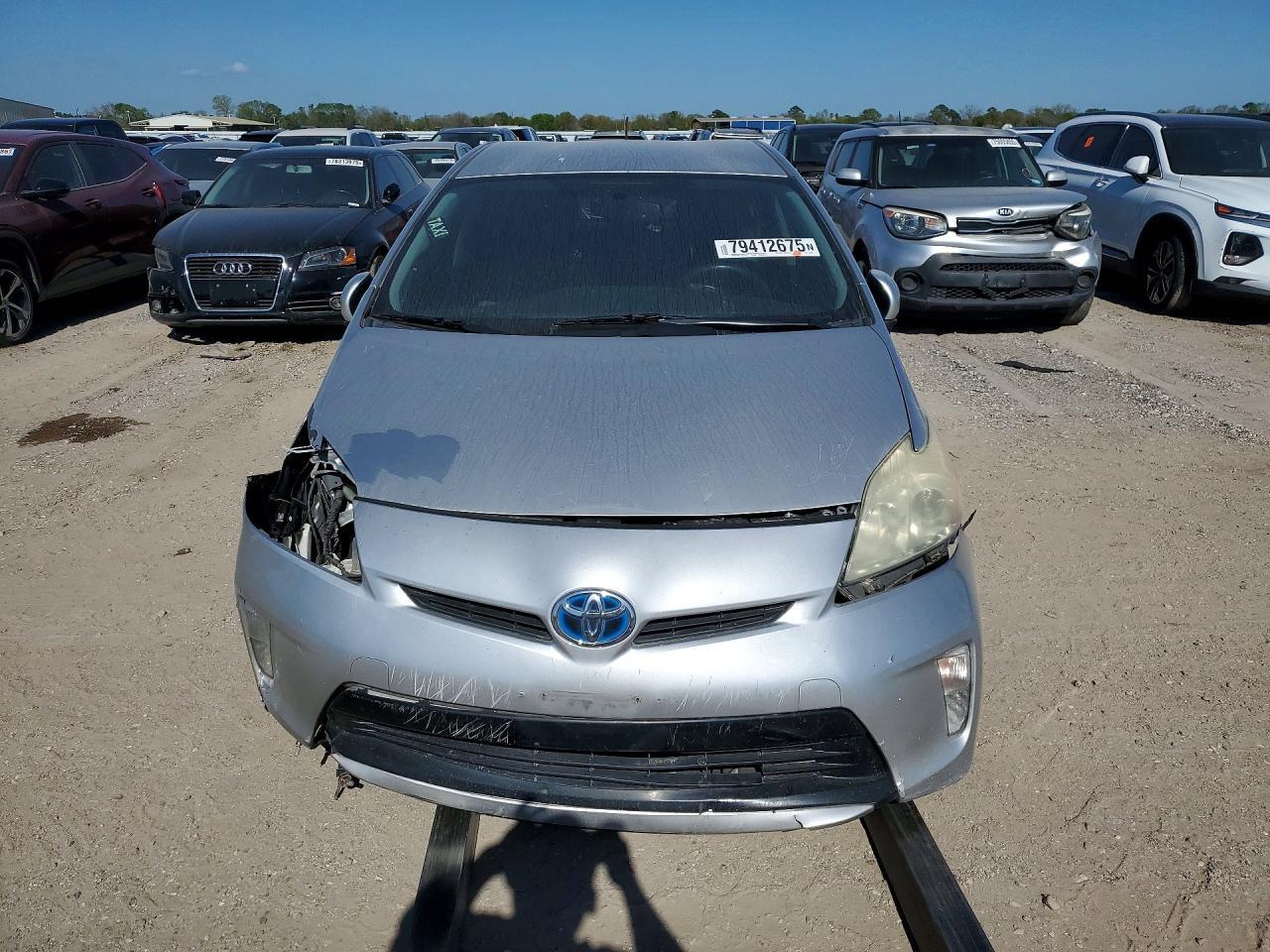 2014 Toyota Prius two