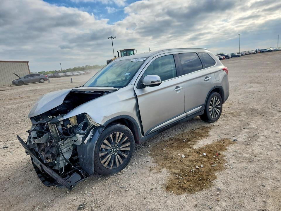 2020 Mitsubishi Outlander se