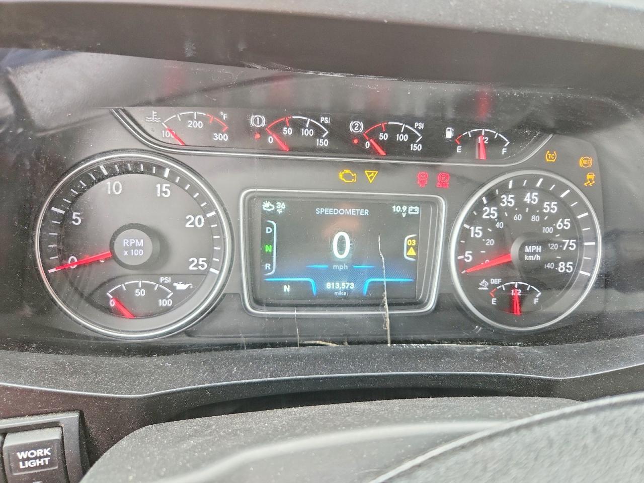2020 International LT625 Semi Truck