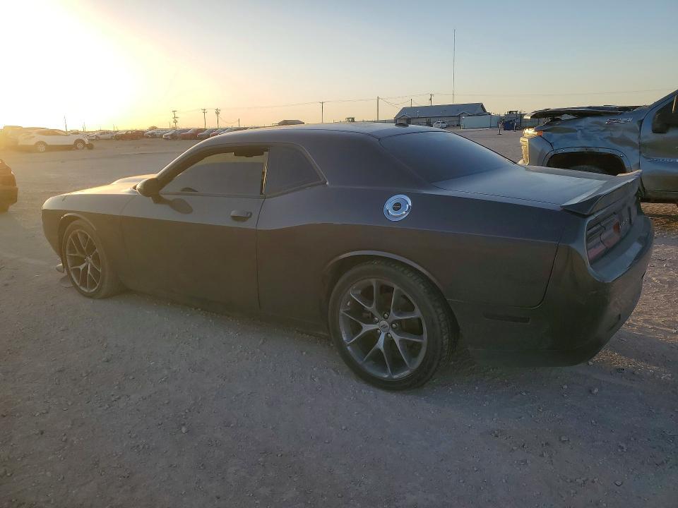 2022 Dodge Challenger gt