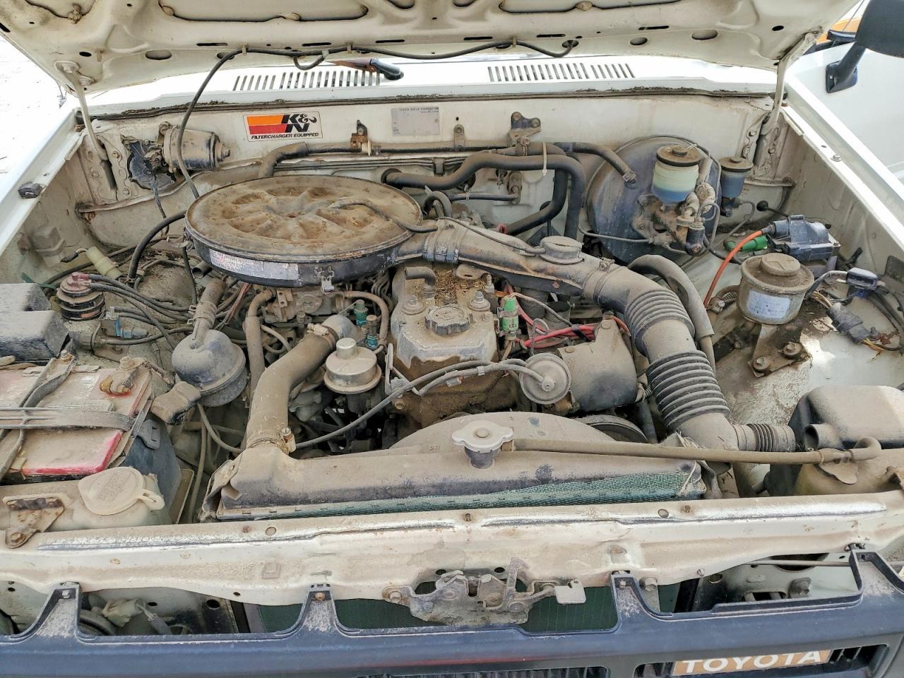 1986 Toyota Pickup Base