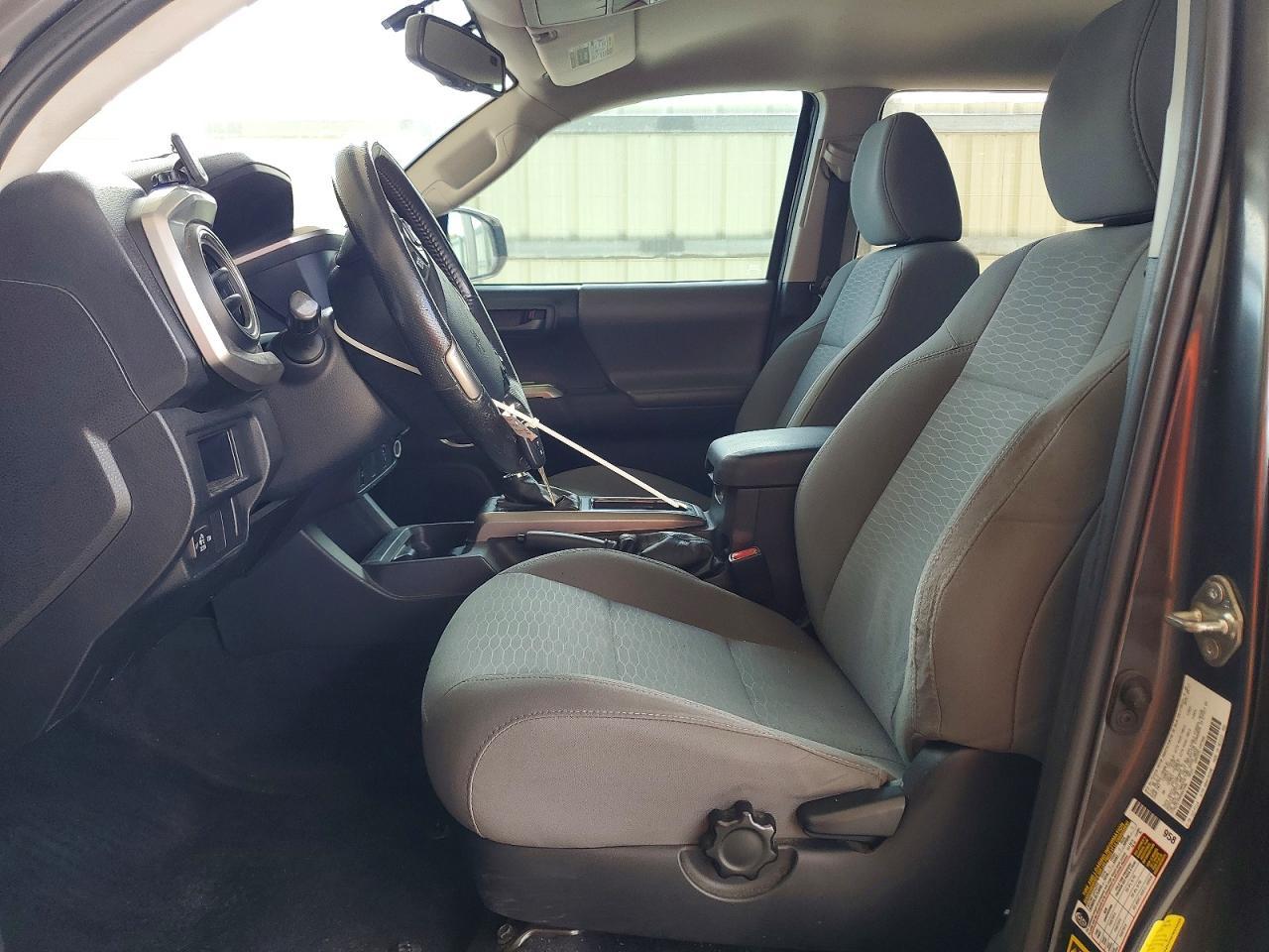 2017 Toyota Tacoma SR5 V6