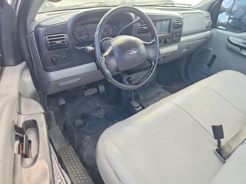 2005 Ford F550 Super-flat bed Truck