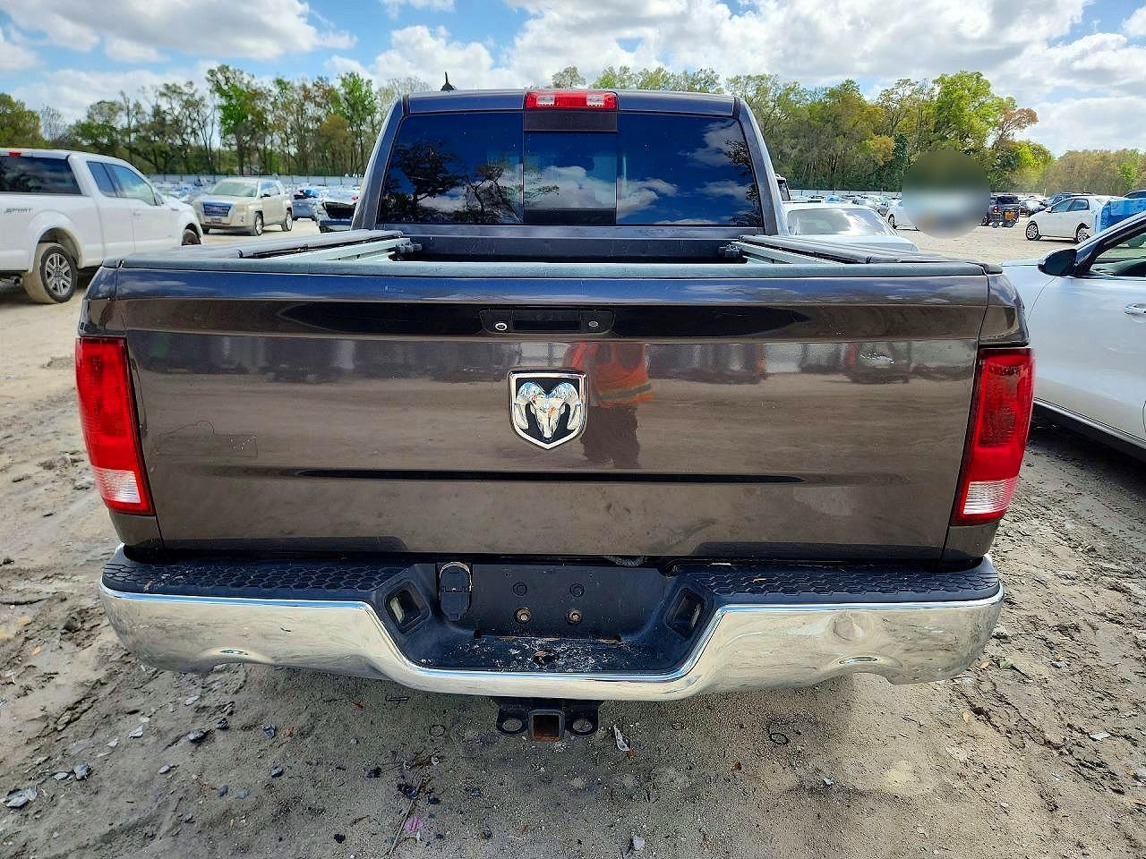 2015 Dodge RAM 1500 SLT