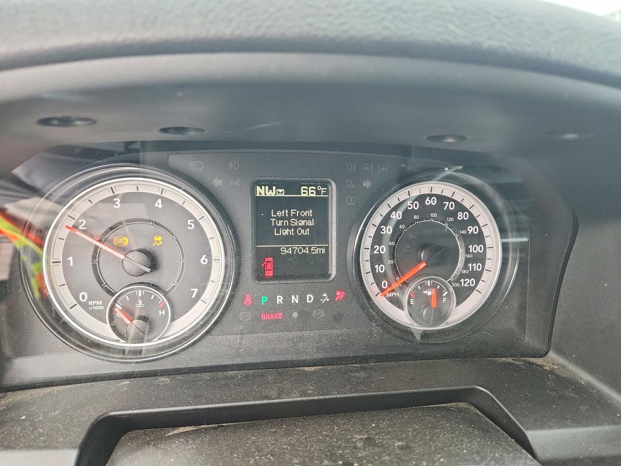 2022 Dodge RAM 1500 Classic SLT