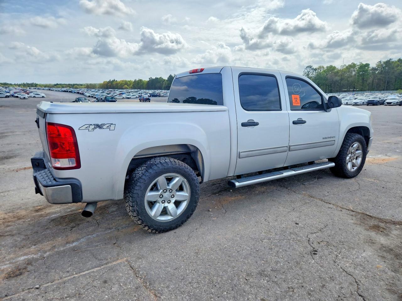 2013 GMC Sierra K1500 SLE
