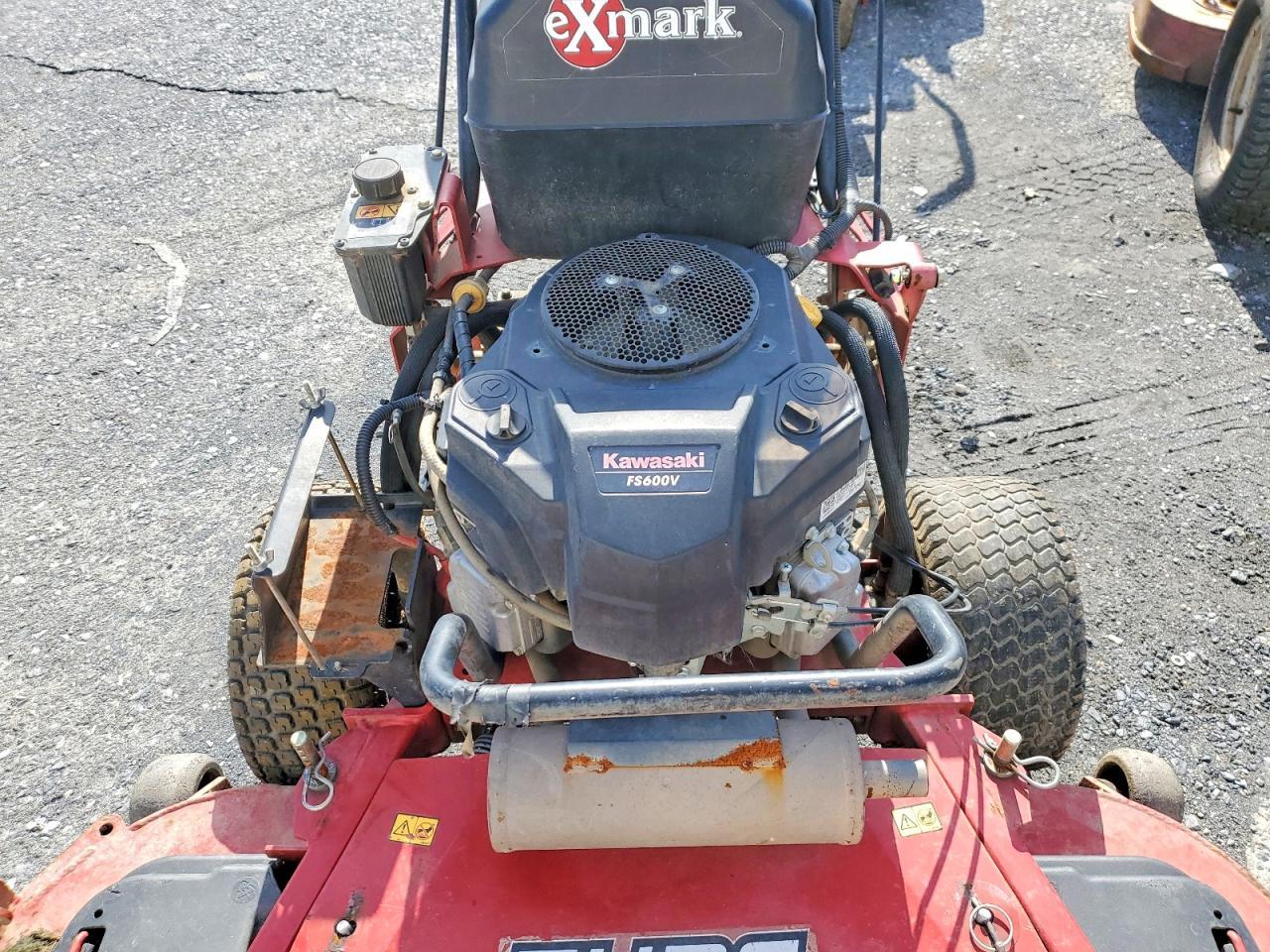 2019 Exmark Turf Tracer