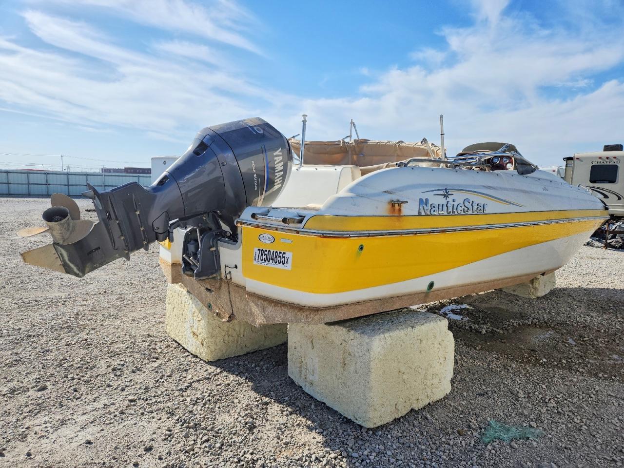 2007 Nautica 20FT Boat