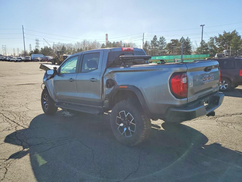 2024 GMC Canyon AT4X