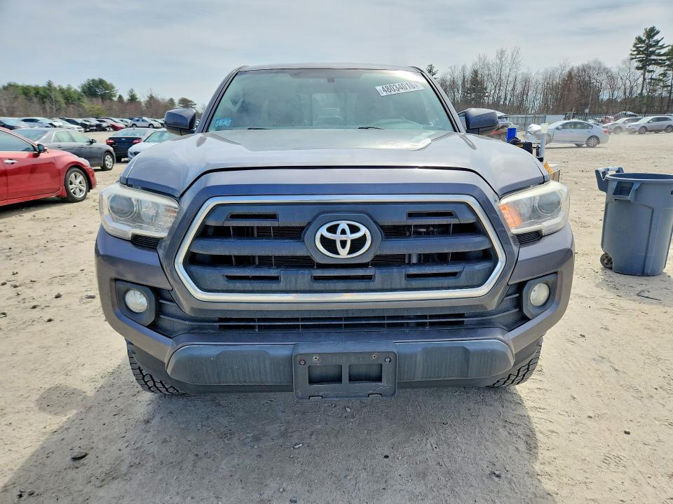2016 Toyota Tacoma SR5
