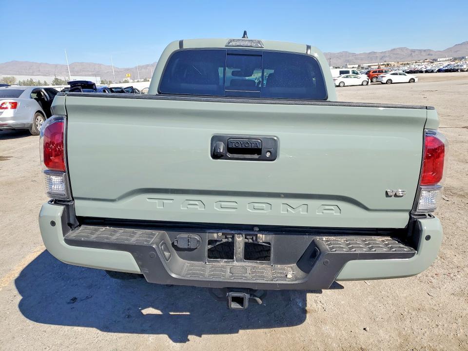 2023 Toyota Tacoma trd Off-road
