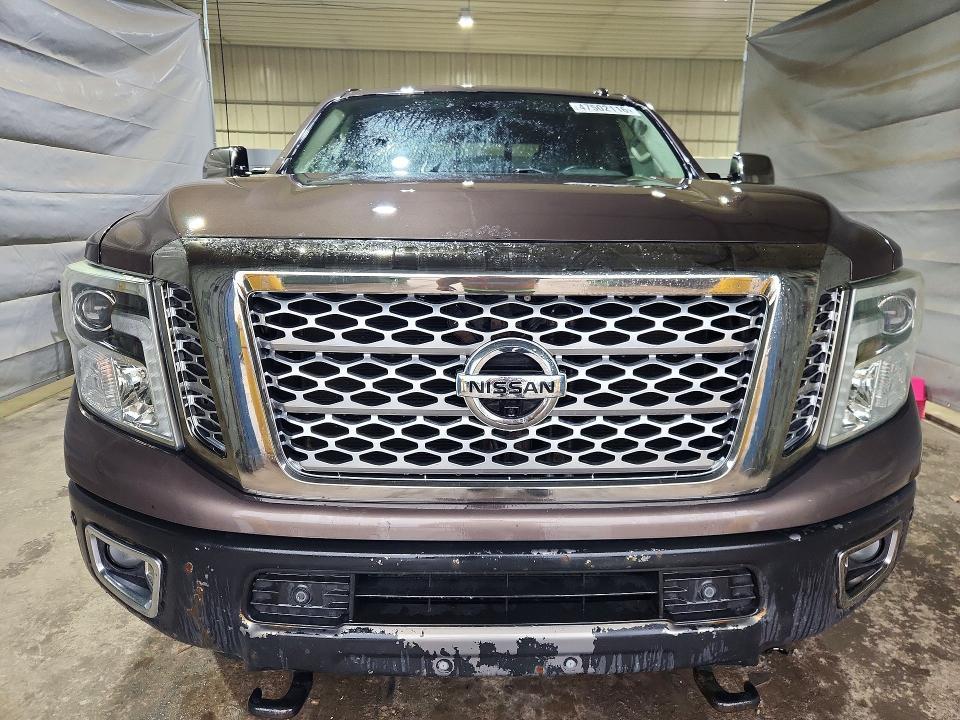 2017 Nissan Titan XD Platinum Reserve