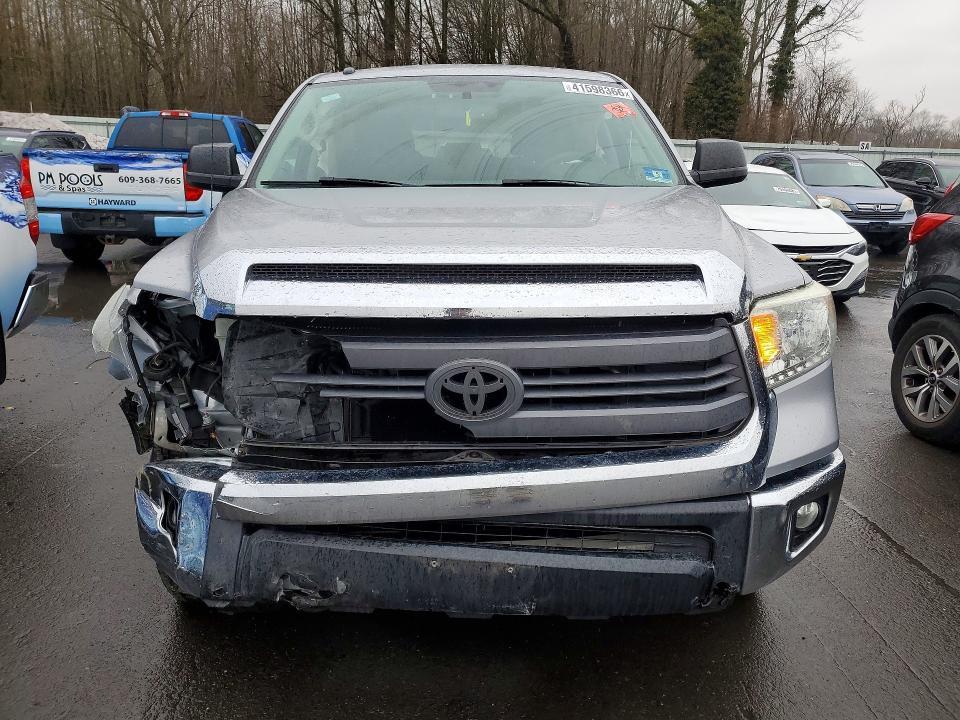 2014 Toyota Tundra SR5