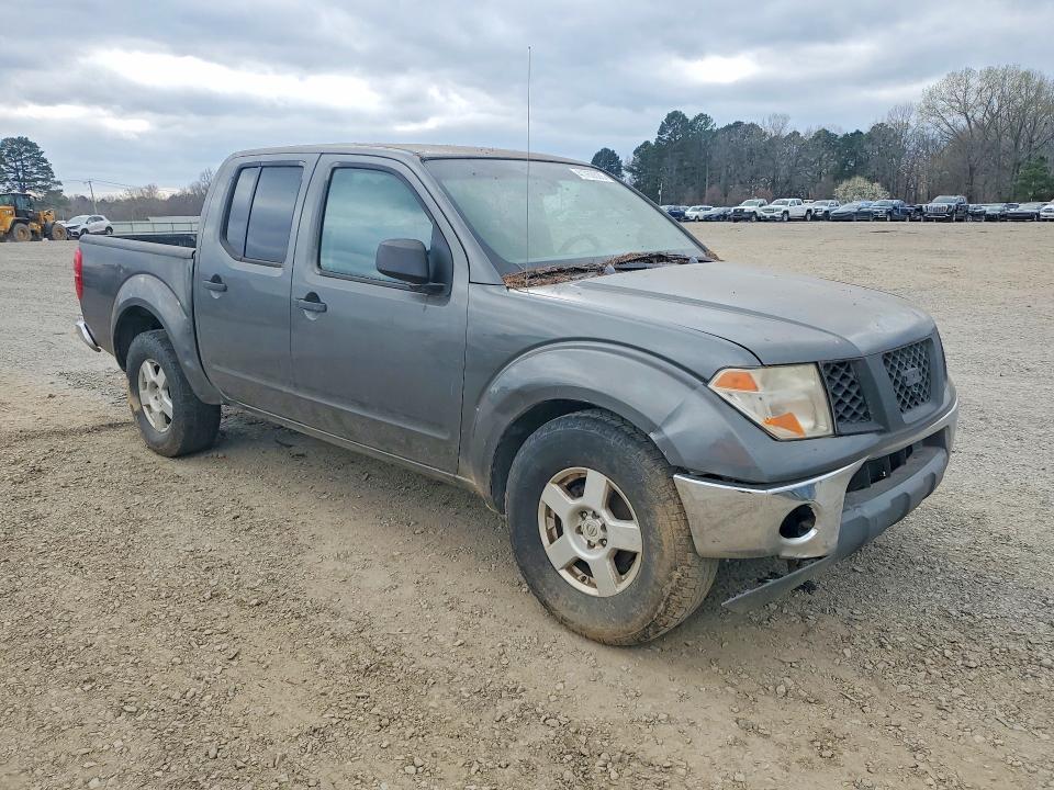2005 Nissan Frontier SE