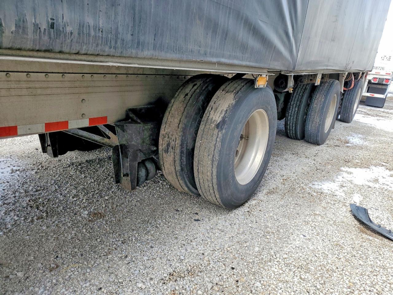 2012 Reitnouer Side Curtain Trailer