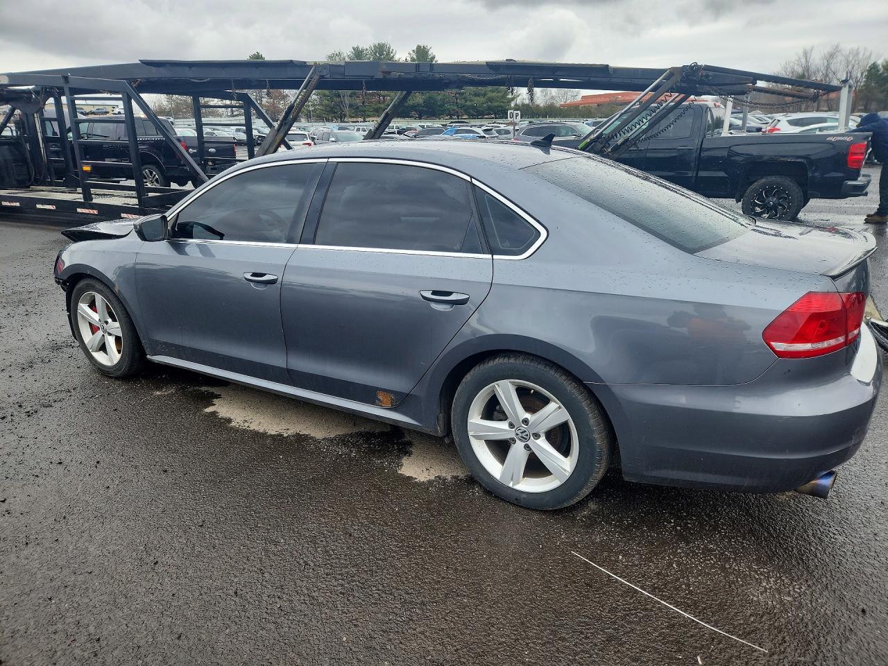 2013 Volkswagen Passat se