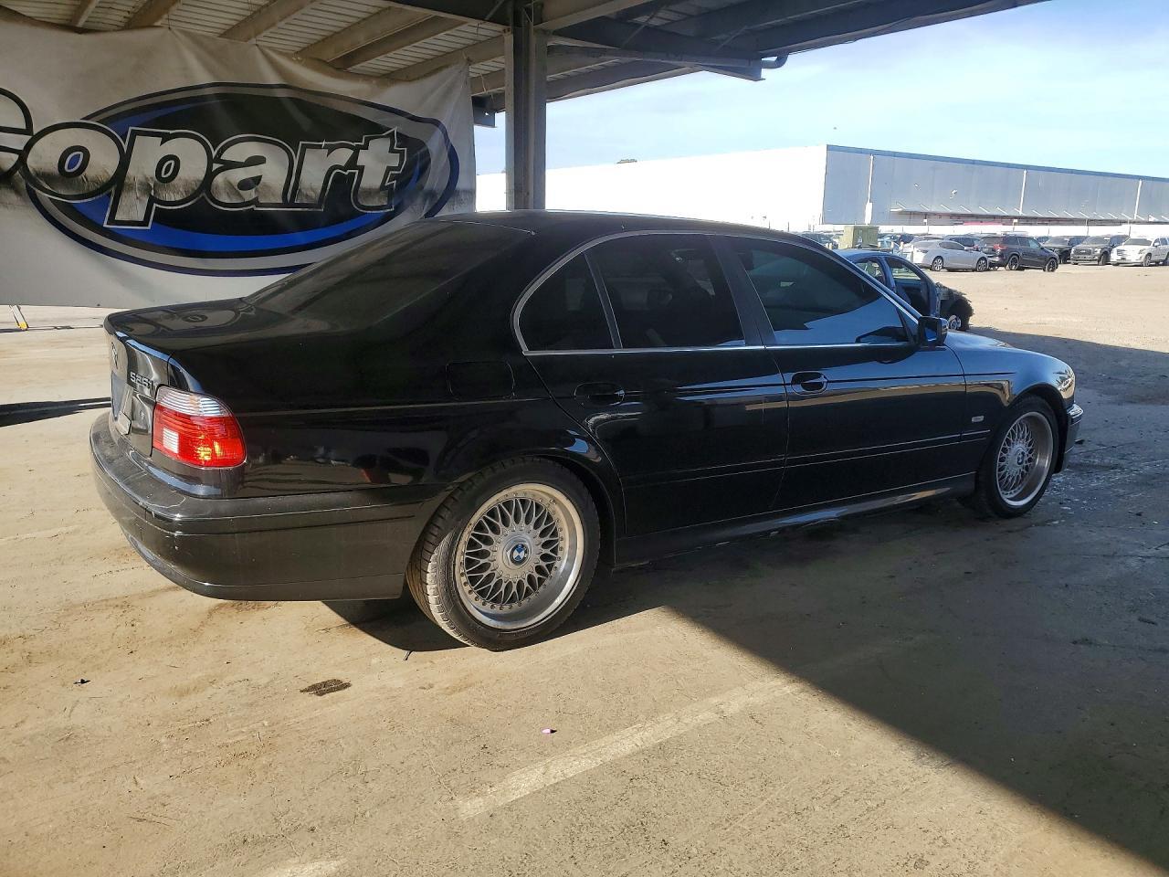 2001 BMW 525 i Automatic