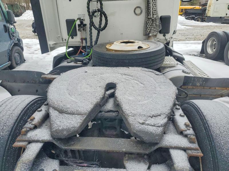 2020 Kenworth T680 Semi Truck