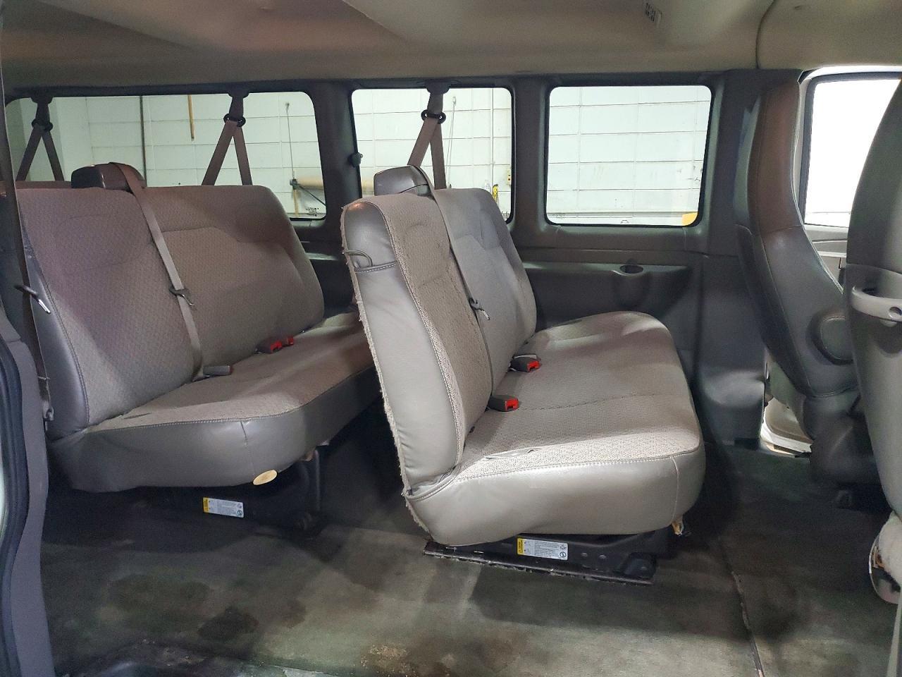 2019 Chevrolet Express G3500 LT
