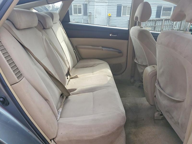 2005 Toyota Prius Base