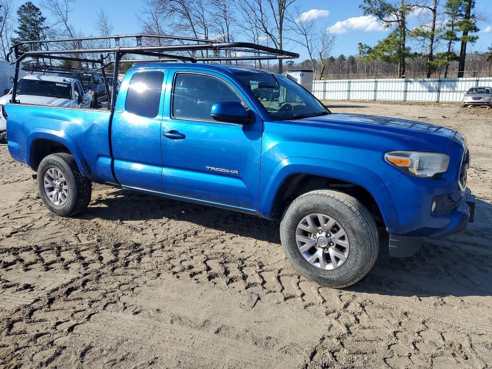 2016 Toyota Tacoma SR5