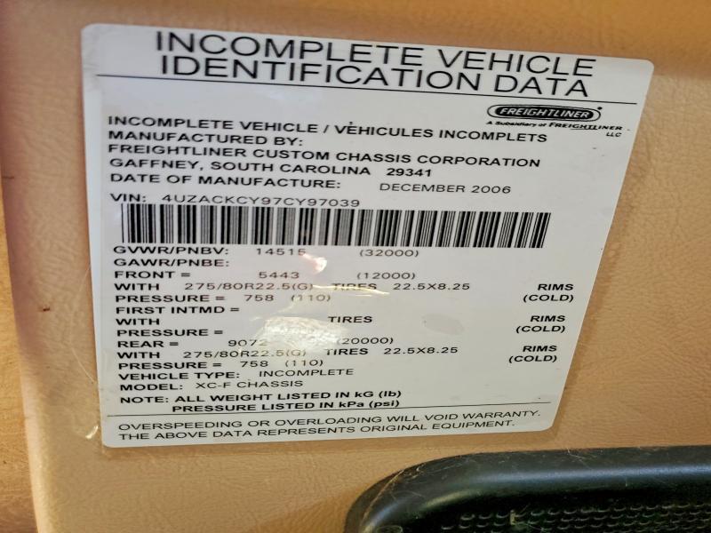 2007 Freightliner Chassis xc rv