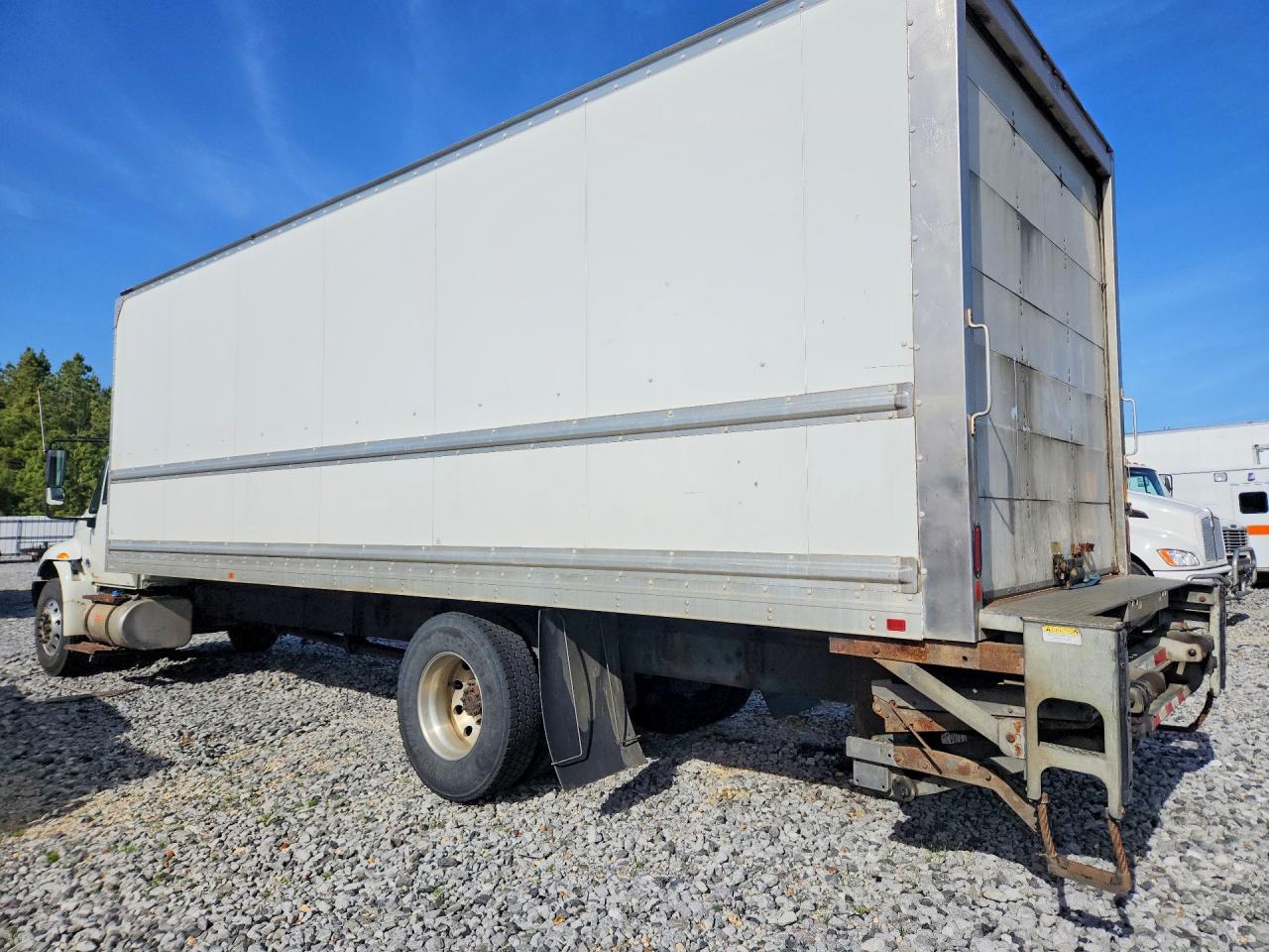 2019 International 4300 BOX Truck