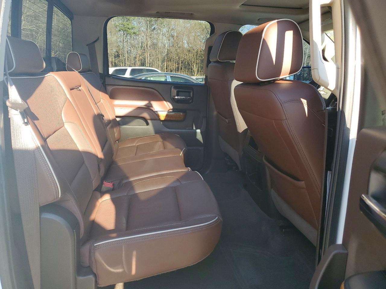 2016 Chevrolet Silverado K1500 High Country