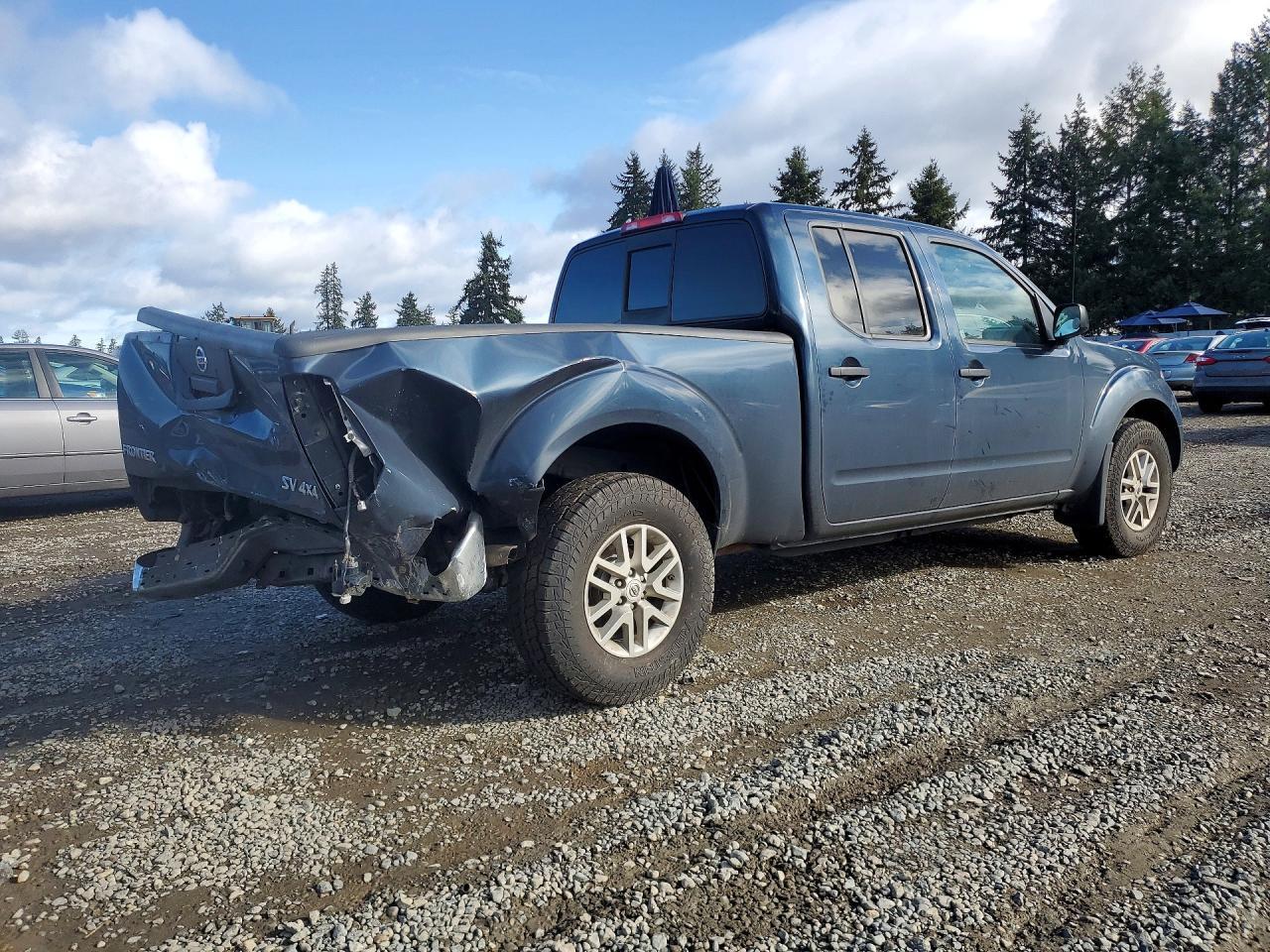 2016 Nissan Frontier SV