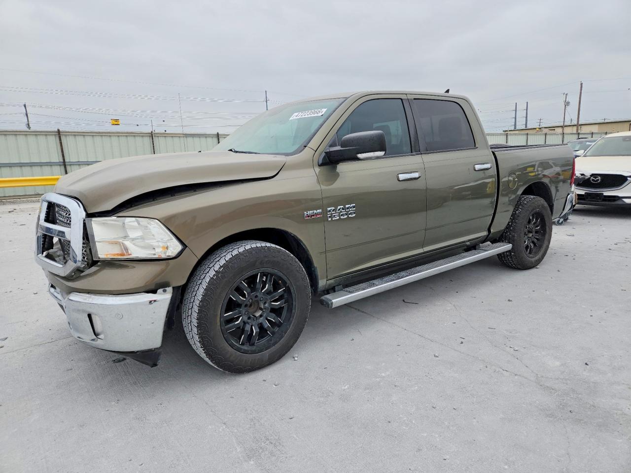 2014 Dodge RAM 1500 SLT