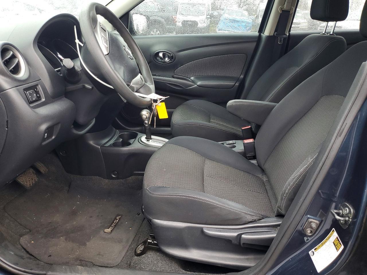 2016 Nissan Versa 1.6 sv