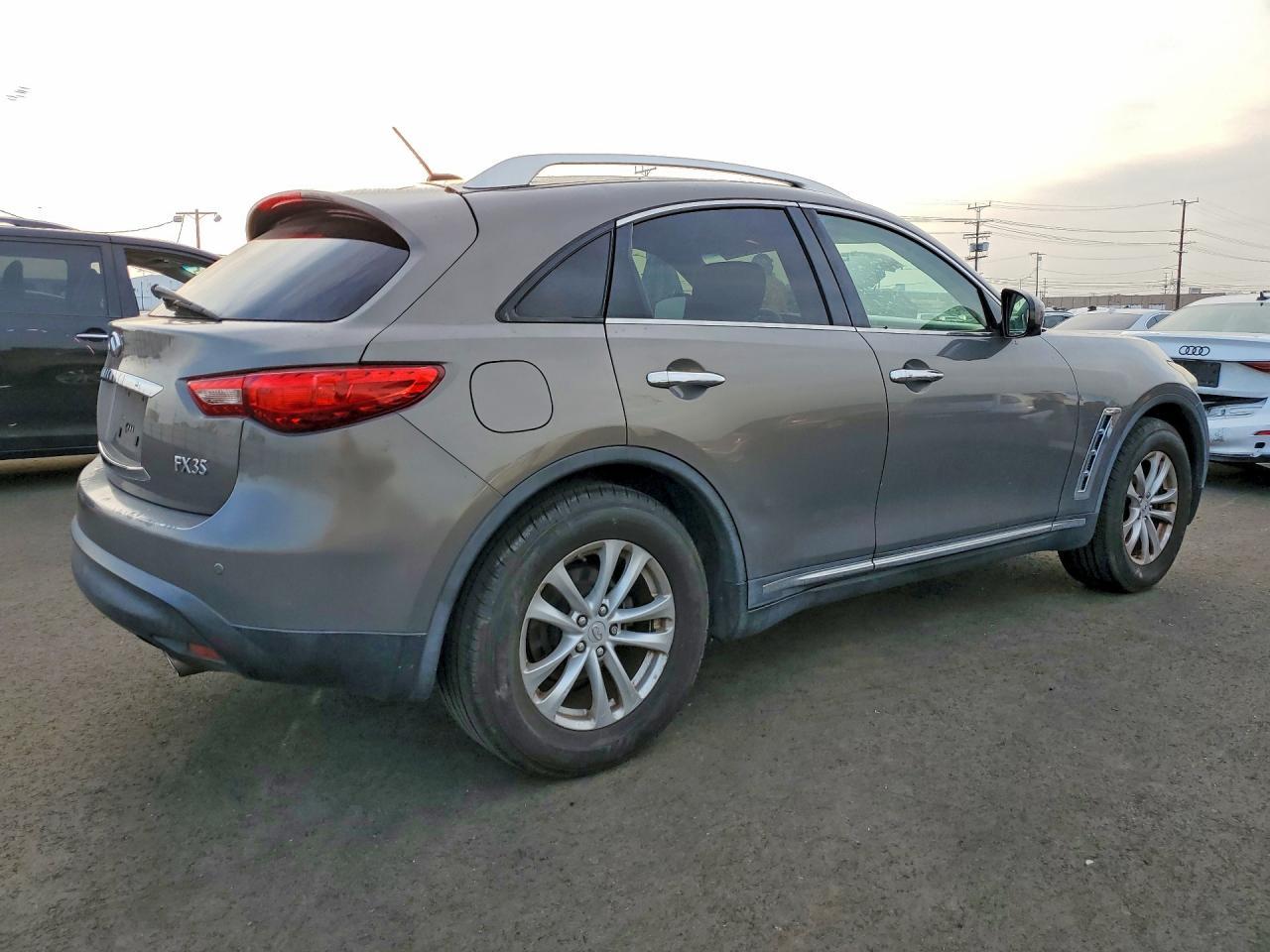 2011 Infiniti Fx35 Base