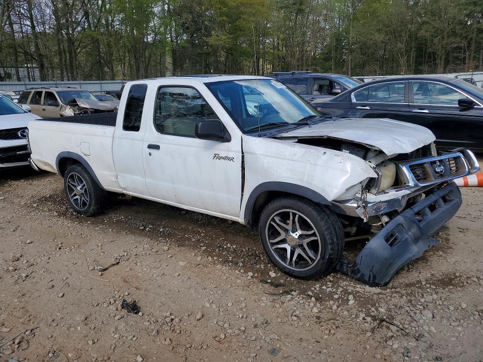 1998 Nissan Frontier XE