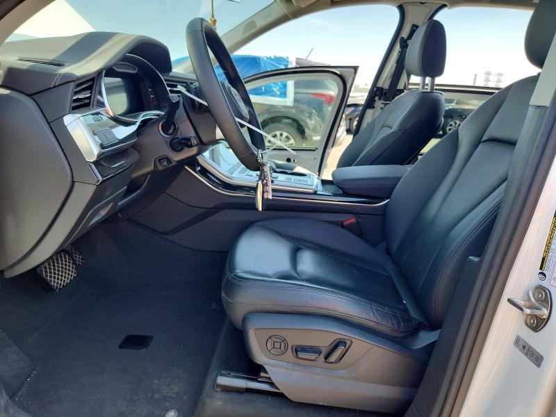 2023 Audi Q7 Premium Plus