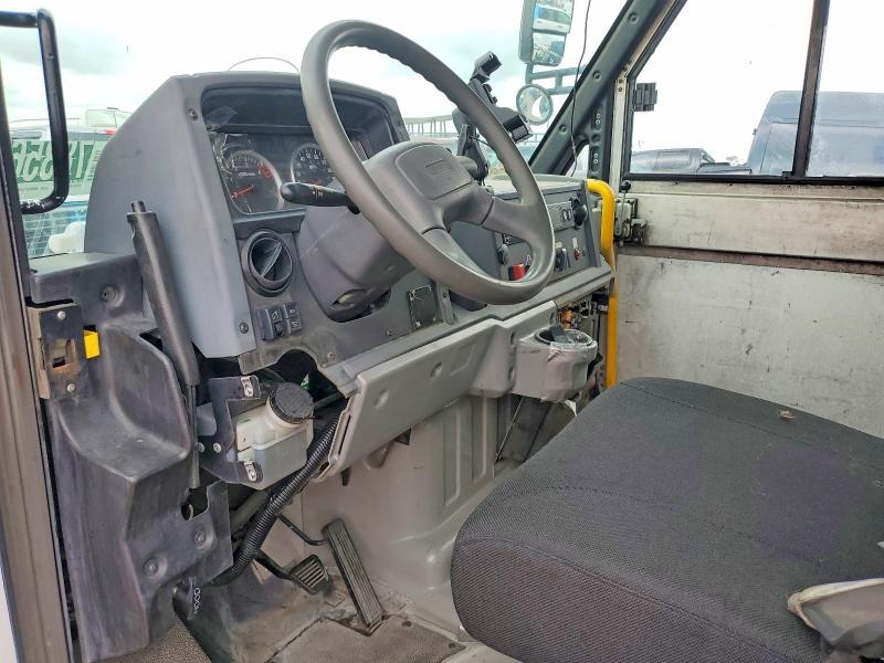 2012 Isuzu NPR HD Delivery Truck